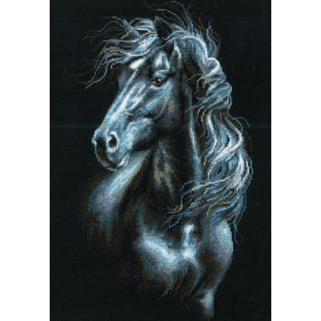 Kit Breeze through mane