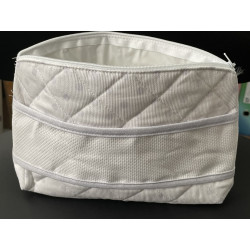 Trousse à pois blanc gris