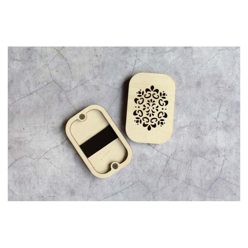 Boite à aiguille en bois